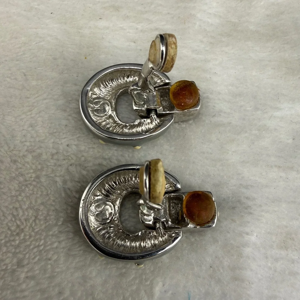 Vintage St John Earrings Grey Cream Studded Enamel Door Knocker Clip On